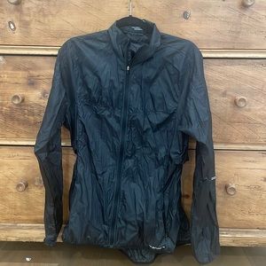 Brooks wind jacket size large